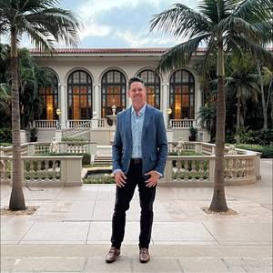 Meet your Posher, Daniel